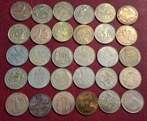 30 penningen België   (B4744), Postzegels en Munten, Penningen en Medailles, Overige materialen, Buitenland, Verzenden