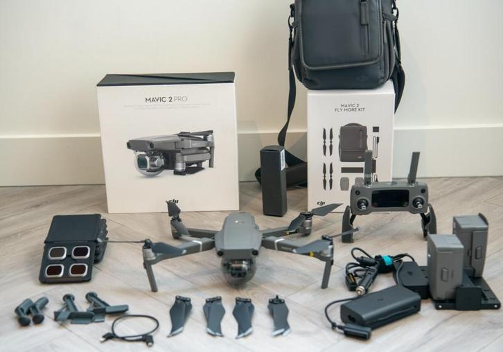 DJI Mavic 2 Pro Full Combo, Audio, Tv en Foto, Drones, Zo goed als nieuw, Drone met camera, Ophalen of Verzenden