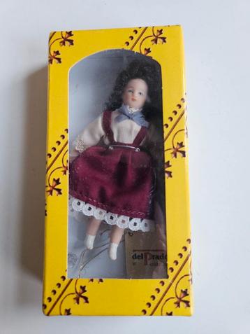Del Prado Victoriaanse Pop - 1:12 Poppenhuis beschikbaar voor biedingen