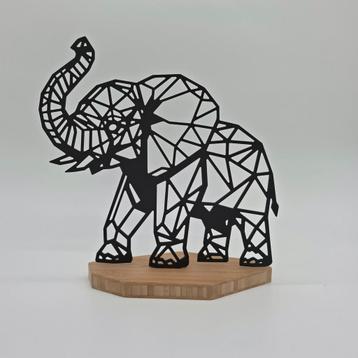 Houten Geometrische Olifant - Huisdecoratie beschikbaar voor biedingen