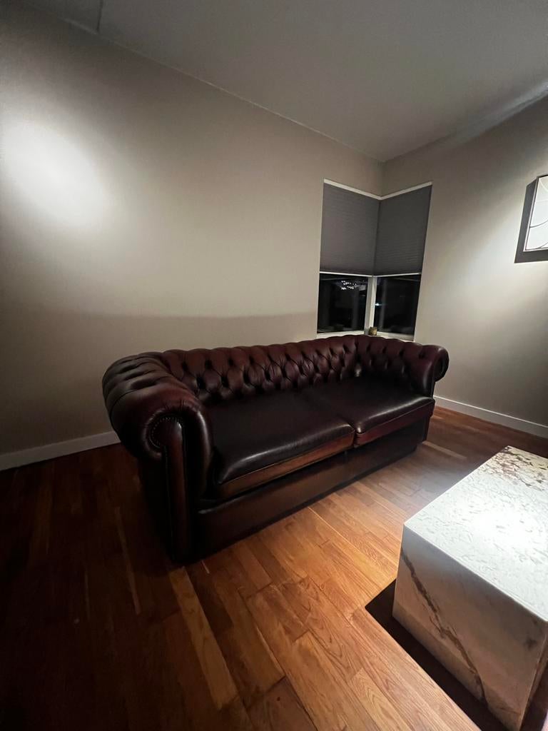 Chesterfield Leren Bank, Huis en Inrichting, Banken | Bankstellen, Ophalen, Gebruikt, Driepersoons, Rechte bank