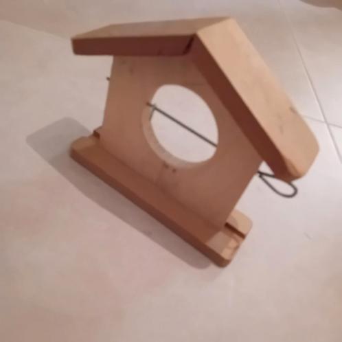 Zelfgemaakt vogelhuisje om voederbol op te steken, Tuin en Terras, Vogelhuisjes en Vogelbaden, Zo goed als nieuw, Ophalen