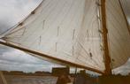 Mast, grootzeil, giek en fok te koop van 7,5 meter platbodem, Ophalen, Gebruikt, Zeilboot