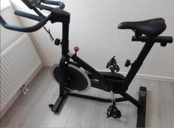 Nieuwe crane fitness indoor fiets / Spinningfiets beschikbaar voor biedingen