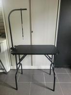 Zwarte honden trimtafel incl verstelbare arm+lus nieuwstaat, Ophalen, Zo goed als nieuw