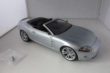 Jaguar XK convertible 1;18 beschikbaar voor biedingen