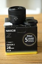 Nikon nikkor 28mm f2.8 Z mount, Ophalen, Zo goed als nieuw, Groothoeklens