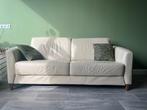 Wit leder bank 2-zits, Huis en Inrichting, Banken | Bankstellen, Ophalen, Gebruikt, 150 tot 200 cm, Tweepersoons