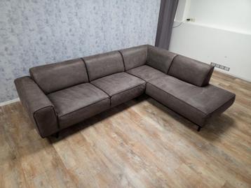 GRATIS BEZORGEN | Mooi Groot TAUPE Hoekbank beschikbaar voor biedingen