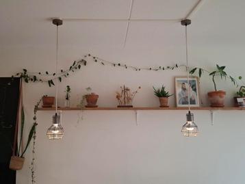 Industriële lampjes beschikbaar voor biedingen