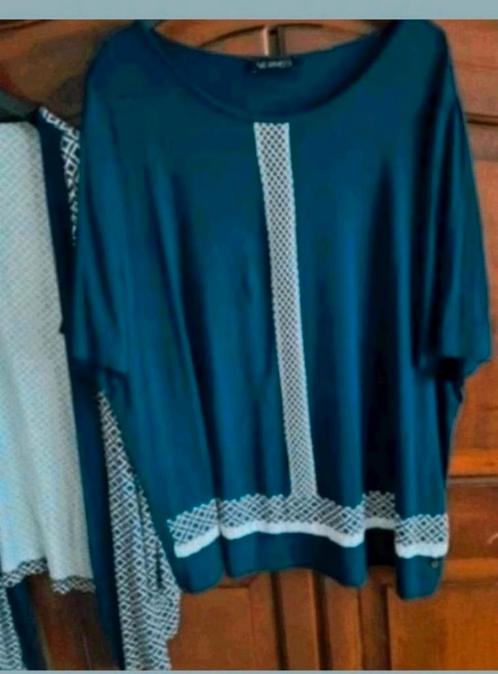 2 delig donkerblauw wit shirt + gedessineerd vest Verpass 54, Kleding | Dames, Grote Maten, Zo goed als nieuw, Overige typen, Blauw