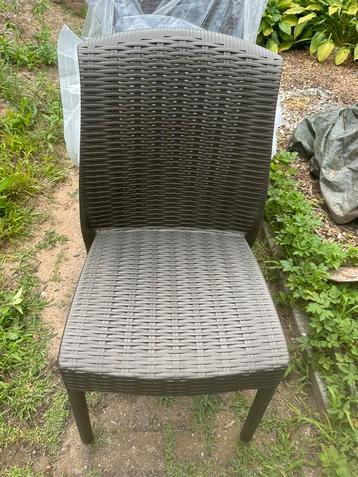 4 stuks scab wicker tuinstoelen bruin beschikbaar voor biedingen