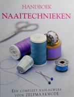 Handboek Naaitechnieken - Naslagwerk voor zelfmaakmode, Boeken, Hobby en Vrije tijd, Becht, Ophalen of Verzenden, Zo goed als nieuw