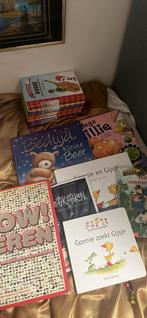 Boeken en pony, Ophalen, Zo goed als nieuw