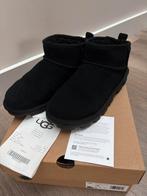Uggs ultra mini maat 38 zwart, UGG, Zwart, Snowboots, Ophalen of Verzenden
