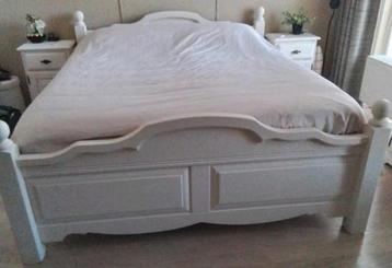 Twee persoons bed compleet 160x200 beschikbaar voor biedingen