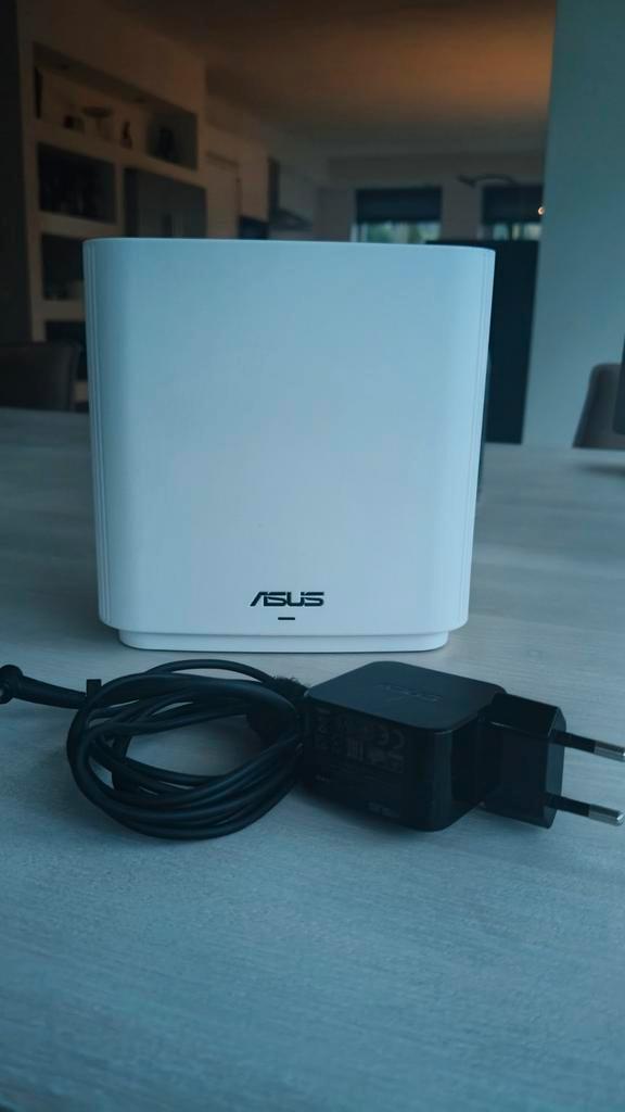 Asus Router aimesh ct8, Computers en Software, Routers en Modems, Zo goed als nieuw, Router, Ophalen of Verzenden
