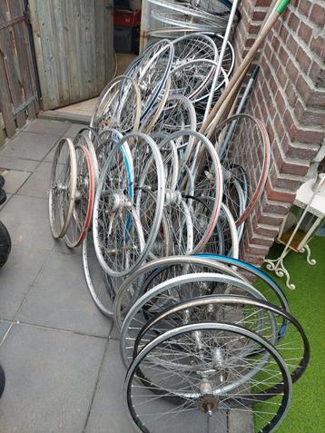 fietswielen zeer veel beschikbaar voor biedingen