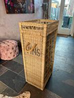 Wijnkast Rivièra maison, Ophalen