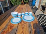 Vierdelige bordenset wit licht blauw+ tas, Ophalen, Gebruikt