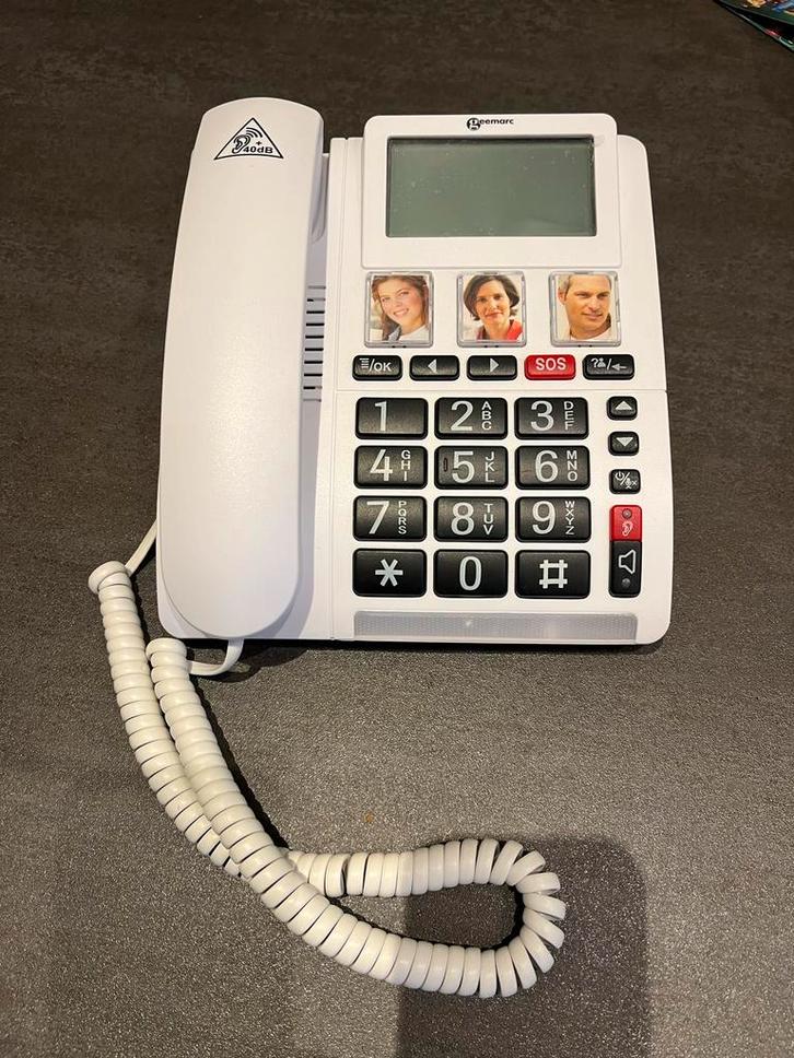 Geemarc CL9000 senioren Telefoon, Telecommunicatie, Vaste telefoons | Handsets en Draadloos, Zo goed als nieuw, 1 handset, Ophalen of Verzenden
