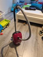 Miele Kinderstofzuiger - Rood, Ophalen, Gebruikt, Jongen of Meisje