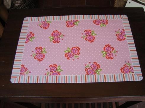 Placemats Jet C'est la Vie servies, Huis en Inrichting, Keuken | Servies, Nieuw, Overige typen, Overige stijlen, Overige materialen