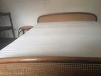 Vintage Rotan Bed 2 persoons + bijzettafel (2) + toilettafel, Ophalen, Tweepersoons, Zo goed als nieuw, 200 cm