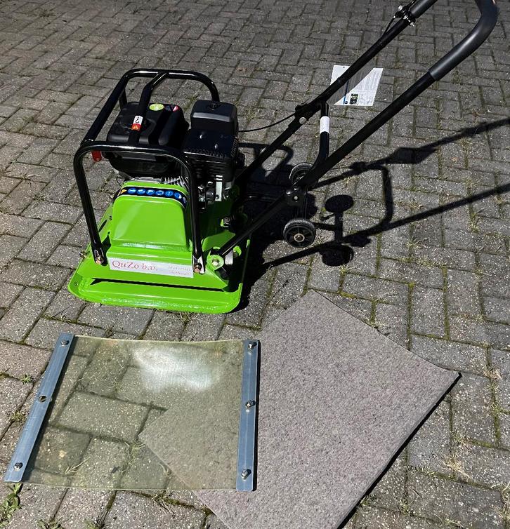 trilplaat, bestrating, stenenknipper, Tuin en Terras, Hand-tuingereedschap, Zo goed als nieuw, Ophalen