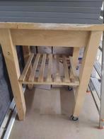 Hobbytafel van hout met wieltjes, makkelijk te verplaatsen, Ophalen of Verzenden, Zo goed als nieuw