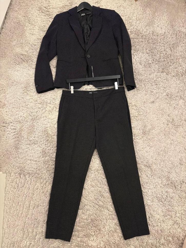 Zara Damespak - Zwart met Stippen, Blazer maat 40, broek 42, Kleding | Heren, Kostuums en Colberts, Zo goed als nieuw, Overige maten
