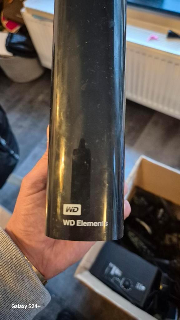 Wd elements hardeschijf 20tb, Computers en Software, Harde schijven, Zo goed als nieuw, Desktop, Extern, USB, Ophalen of Verzenden