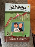 Rik & Jesper maken er een zooitje van, Ophalen of Verzenden, Zo goed als nieuw, Fictie algemeen