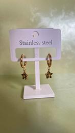 Goudkleurig bloem oorbellen, Overige materialen, Hangers, Nieuw, Ophalen of Verzenden