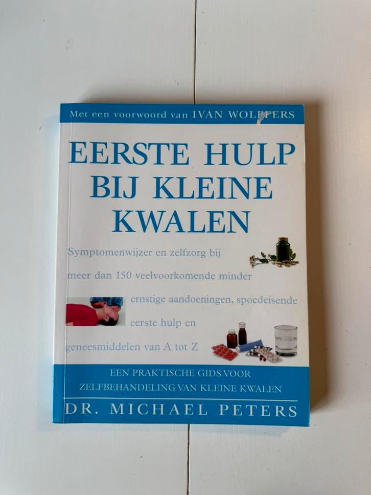 Eerste hulp bij kleine kwalen – Gezondheidshandboek Peters, Boeken, Gezondheid, Dieet en Voeding, Zo goed als nieuw, Ophalen of Verzenden