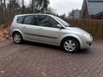 Renault Grand Scenic 2.0 16V Automaat/Airco/Elekrm/Nw Apk, Auto's, Renault, 1998 cc, Stof, 750 kg, 4 cilinders