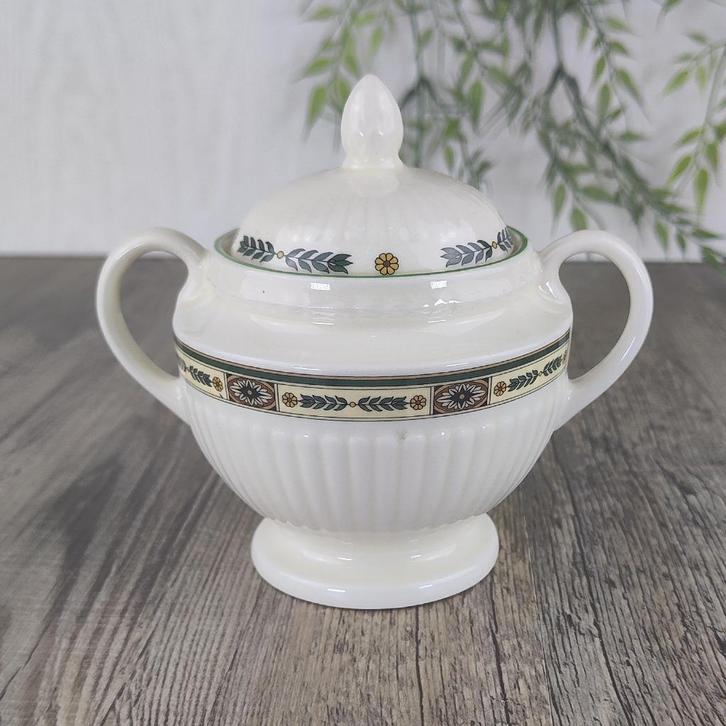 Wedgwood Carlton Suikerpot met Deksel, Antiek en Kunst, Antiek | Servies los, Ophalen of Verzenden