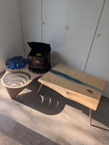Epoxy salon tafel beschikbaar voor biedingen