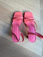 Roze hakken maat 38, Kleding | Dames, Schoenen, Ophalen of Verzenden, Zo goed als nieuw, Zwart