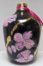 Zwarte vaas met bloemmotief Opruimjng., Zwart, Nieuw, Ophalen of Verzenden, Glas