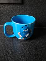 M&M mok blauw, Gebruikt, Ophalen of Verzenden, Overige stijlen, Kop(pen) en/of Schotel(s)