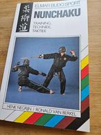 Nunchaku, training, tactiek boek, Sport en Fitness, Vechtsporten en Zelfverdediging, Verzenden, Zo goed als nieuw, Overige