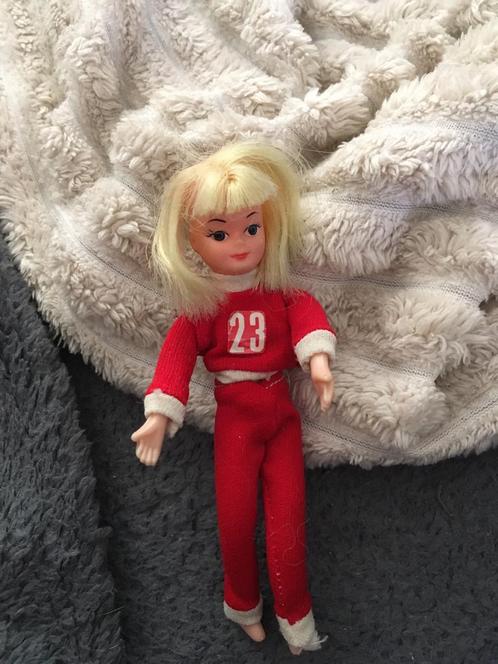 Mini Barbie popje gemerkt., Verzamelen, Poppen, Gebruikt, Overige typen, Ophalen of Verzenden