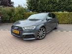 Audi A3 1.5 Tfsi 150pk Pano|Keyles|Camera|Cruise|Blindspot|, Auto's, Stof, 1498 cc, Zwart, 4 cilinders