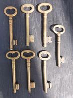 Antieke koperen sleutels, Ophalen of Verzenden