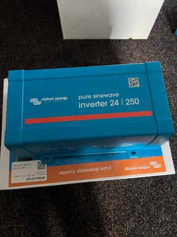 Victron Energy Omvormer 24/250 - Nieuw beschikbaar voor biedingen
