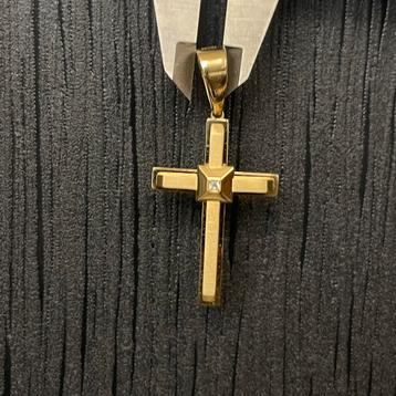 14 k gouden kruis hanger met steen beschikbaar voor biedingen