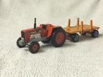 Massey Ferguson tractor + SIKU aanhanger voor bomen stammen, Ophalen of Verzenden, Zo goed als nieuw, Bus of Vrachtwagen, Corgi