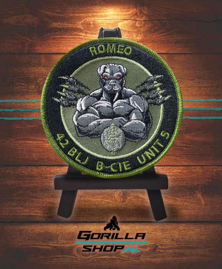 MAATWERK PATCHES, Verzamelen, Militaria | Algemeen, Overige soorten, Embleem of Badge, Nederland, Ophalen