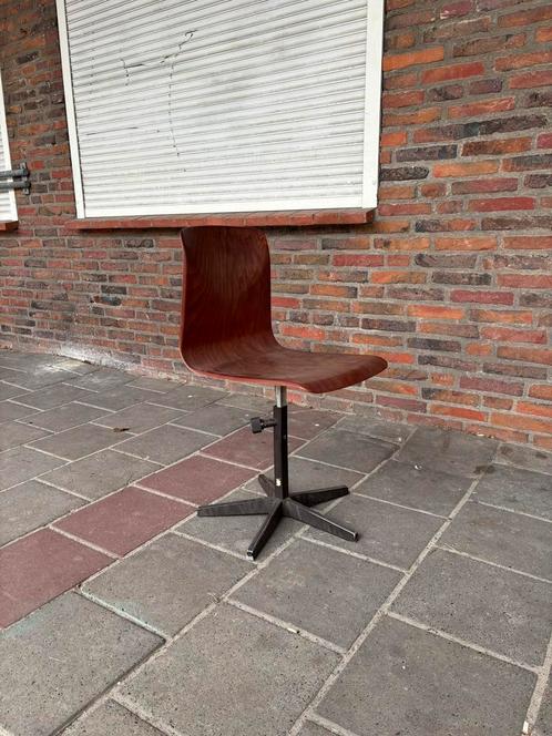 Vintage plywood schoolstoel 70s mee groei stoel, Huis en Inrichting, Bureaustoelen, Gebruikt, Ophalen